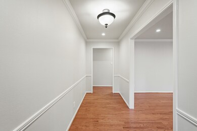 4419 Lavell Dr, Houston, TX 77018 - photo 4