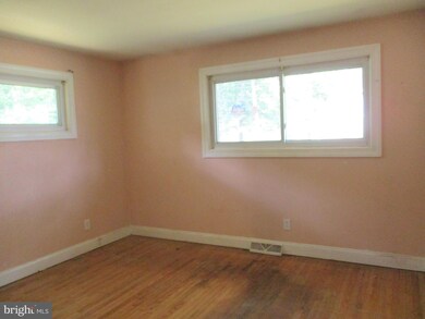 219 Myrtle Ave, Lindenwold, NJ 08021 - photo 7