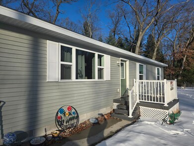 738 W Forest Park