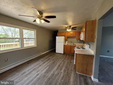 2116 First St, Middletown, VA 22645 - photo 4