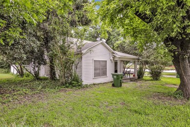 244 W Highway 199, Springtown, TX 76082 - photo 3