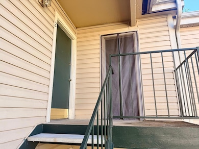 6747 Quail Hollow Ct unit 2, Memphis, TN 38120 - photo 7