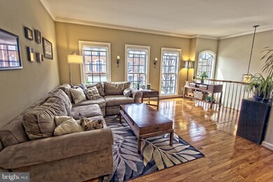 12758 Heron Ridge Dr, Fairfax, VA 22030 - photo 3