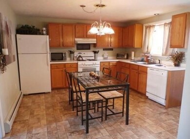 6 Walnut St unit 6, Abington, MA 02351 - photo 3