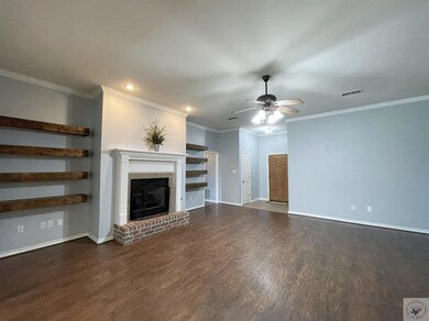 1212 Arnold Ln, Texarkana, TX 75503 - photo 3