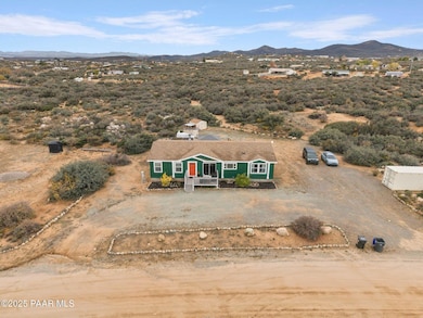 17355 E Royal Bey Dr, Dewey, AZ 86327 - photo 2