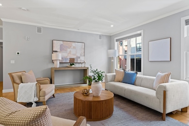 13_15 Middle St, Unit 208_MorneauStudios