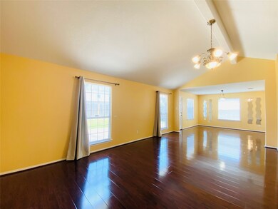 7714 Cloverlake Ct, Houston, TX 77040 - photo 7