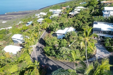 Affordable vacant lot for sale in Hawaii with great ocean views!