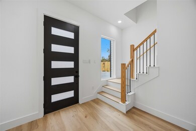 9019 Comal St, Houston, TX 77051 - photo 6