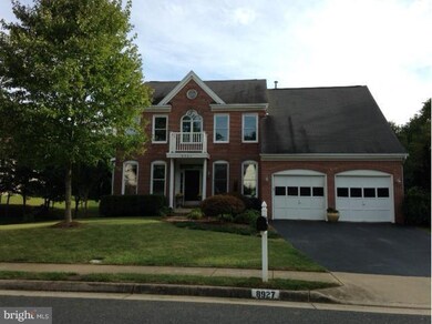 8927 Mountain Ash Dr, Springfield, VA 22153 - photo 2