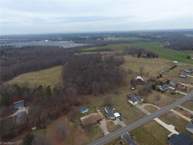 603 Jane Sowers Rd, Statesville, NC 28625 - photo 7