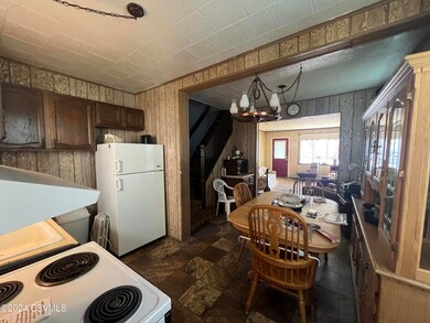 311 W Pine St, Shamokin, PA 17872 - photo 7