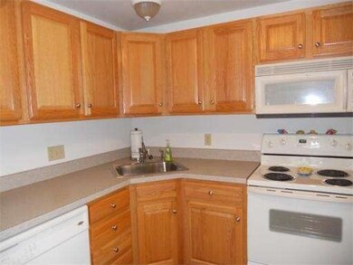 9 Green Briar Rd, Fitchburg, MA 01420 - photo 7