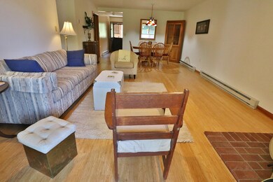 11 Hummingbird Rd unit 2, Lincoln, NH 03251 - photo 6