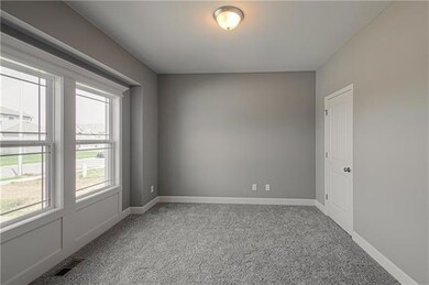 4906 NE 105th St, Kansas City, MO 64156 - photo 5