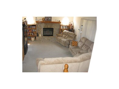 Rec room with built in bookcases, good lighting, f