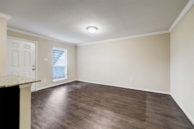 1600 W T C Jester Blvd unit 94, Houston, TX 77008 - photo 3