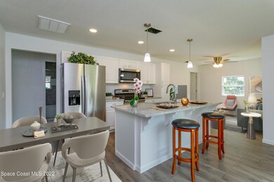 VIRTUALLY STAGED - KITCHEN