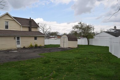 618 Milford Ave, Marysville, OH 43040 - photo 2