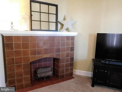 2320 Hoffer Ave, Reading, PA 19605 - photo 6