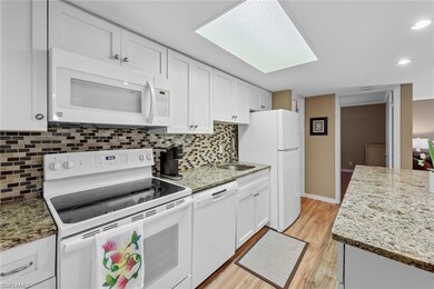 256 Palm Dr unit 6, Naples, FL 34112 - photo 5