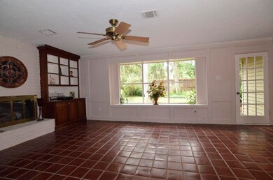 2213 N Belmont Dr, Richmond, TX 77469 - photo 2