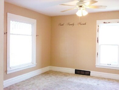 Living Room<|><|>