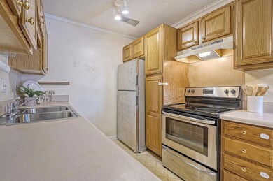 CREM_110 Pinewood St #C_024