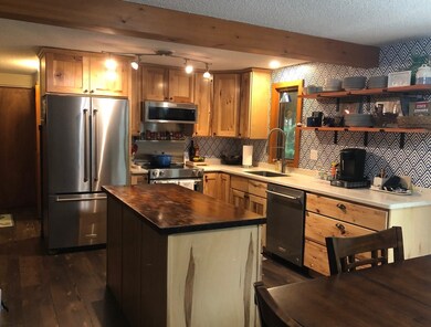 73 Snow King Rd, Woodstock, NH 03262 - photo 2