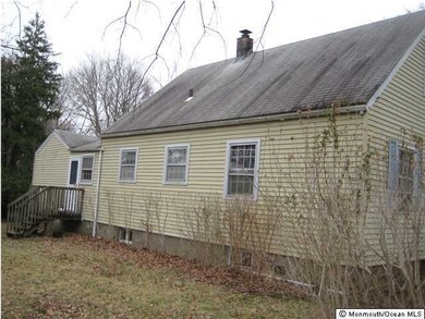 17 Elizabeth Pkwy, Eatontown, NJ 07724 - photo 2