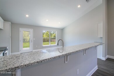 Edgewood-92034