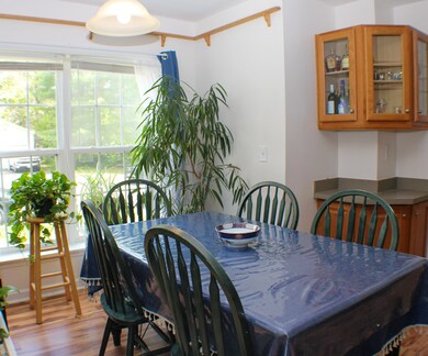 60 Temple Dr, Rochester, NH 03868 - photo 6