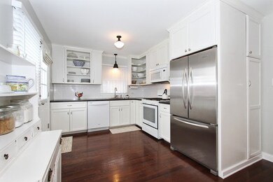 908 Westchester Blvd, Westchester, IL 60154 - photo 3