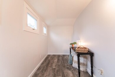 84 Bayview Ave, Swansea, MA 02777 - photo 3