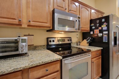 Kensington Place unit 87, Salem, NH 03079 - photo 5