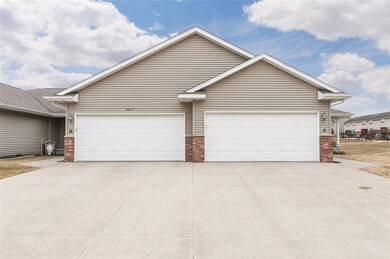 3617 Banar Dr SW, Cedar Rapids, IA 52404 - photo 2