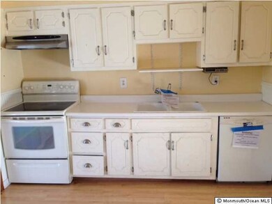 21 Country Club Blvd, Little Egg Harbor Township, NJ 08087 - photo 2