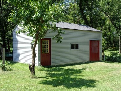 24x15 storage shed w/electric.