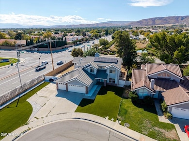 6002 Caleche Rd, Lancaster, CA 93536 - photo 4