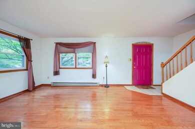 1740 Lorraine Rd, Reading, PA 19604 - photo 3