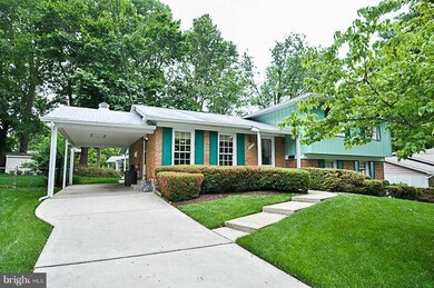 4510 Bestor Dr, Rockville, MD 20853 - photo 2