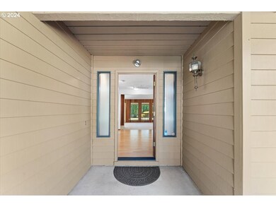 9485 SW New Forest Dr, Beaverton, OR 97008 - photo 3