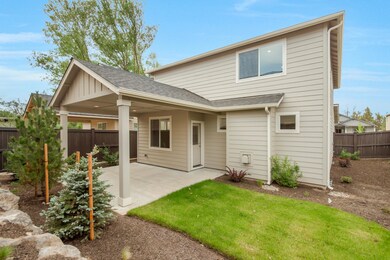 2006 SW 39th St, Redmond, OR 97756 - photo 3