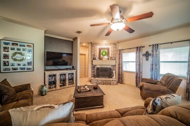 137 Heritage Pkwy E, Decatur, TX 76234 - photo 4