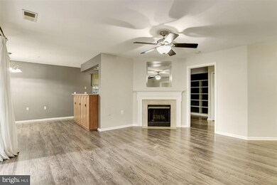 9050 Gracious End Ct unit 103, Columbia, MD 21046 - photo 4