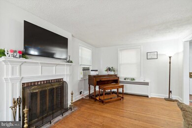 228 Glentay Ave, Lansdowne, PA 19050 - photo 6