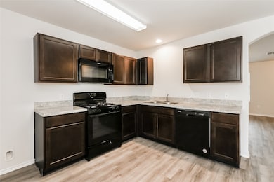 16922 Lacey Bell Ln, Richmond, TX 77407 - photo 4