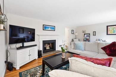 81 Jericho Rd unit 81, Weston, MA 02493 - photo 3