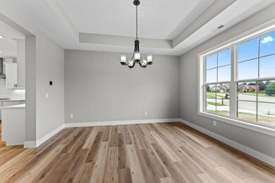 008-8-web-or-mls-DSC04671_m